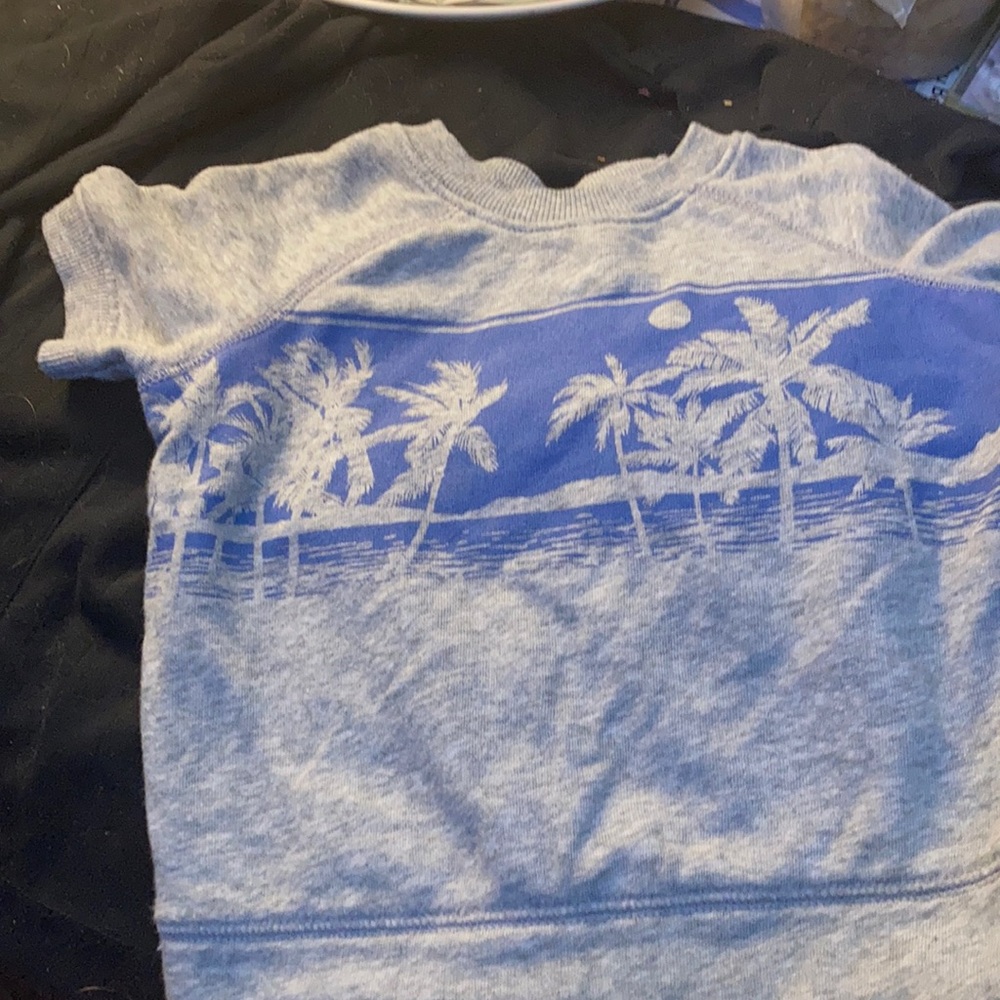 FINAL MARKDOWN Old navy French terry tee 12-18 months